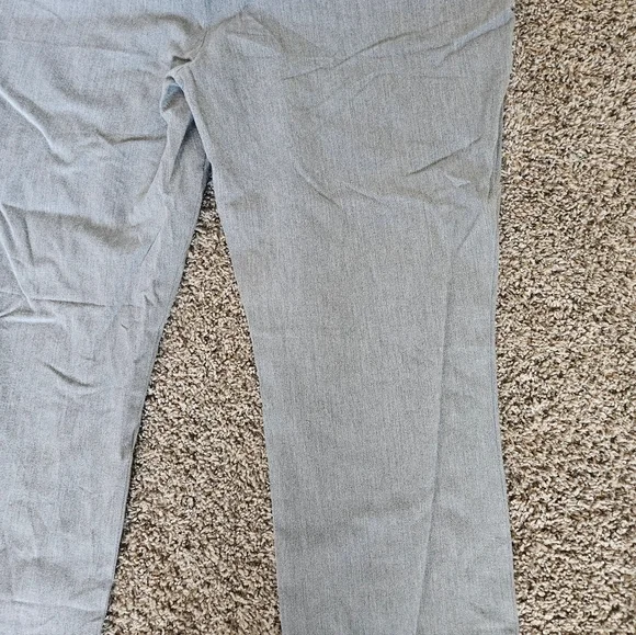 Loft Light Gray Sutton Slim Fit Pants - Picture 4 of 9